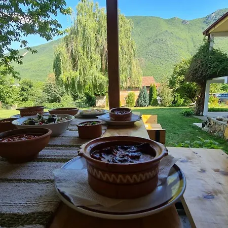 Ilis House Matka Canyon - 2 * Skopje