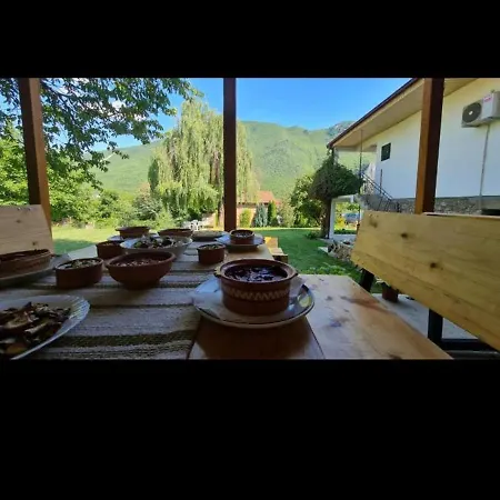 Ilis House Matka Canyon - 2 * Skopje