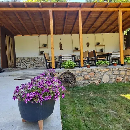 Ilis House Matka Canyon - 2 *